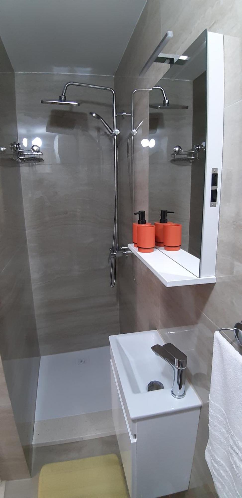 אומיס Apartments Kalajzic מראה חיצוני תמונה